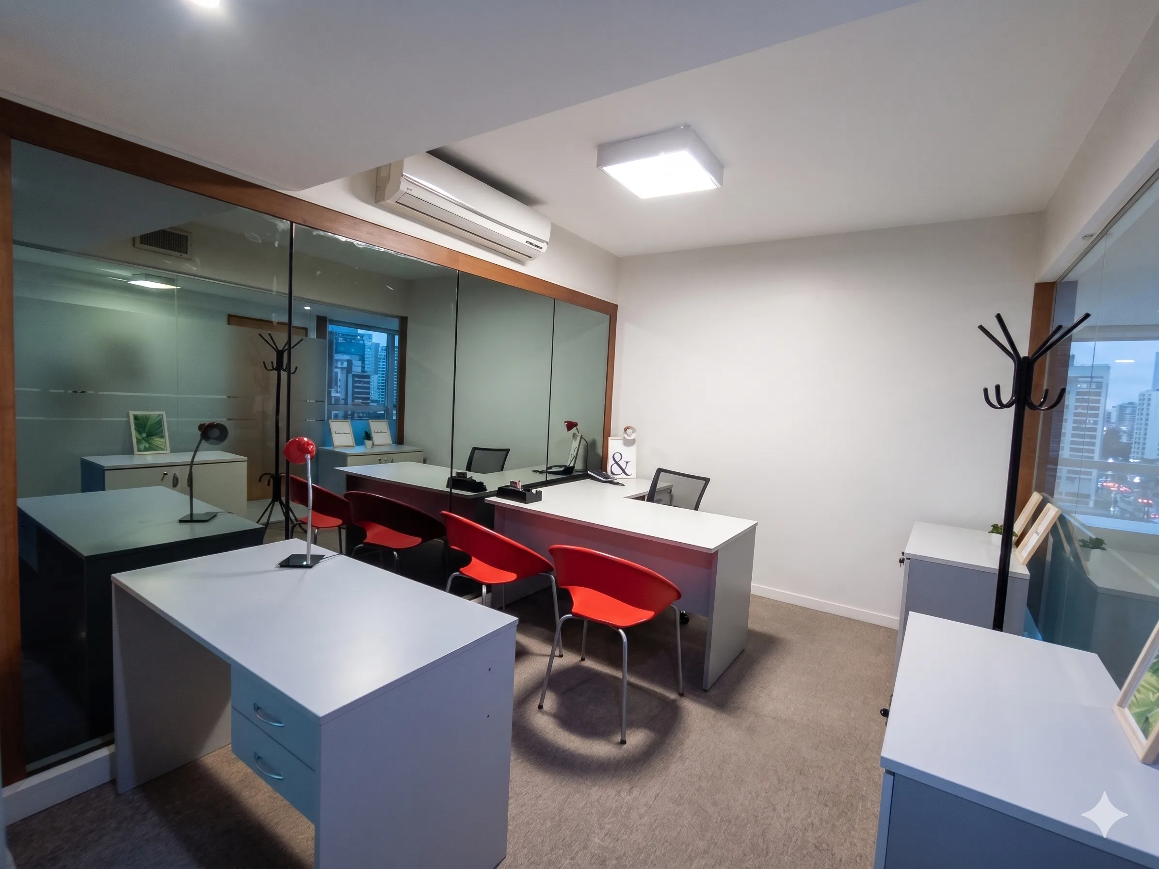Oficina 916 - 918 - Piso 9
